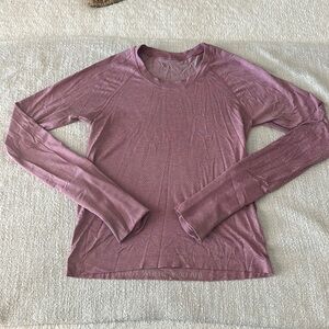 WOMENS LULULEMON LONG SLEEVE SHIRT